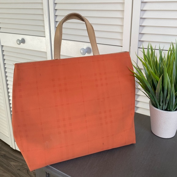 Burberry PVC Tote Bag GUC - Picture 3 of 7